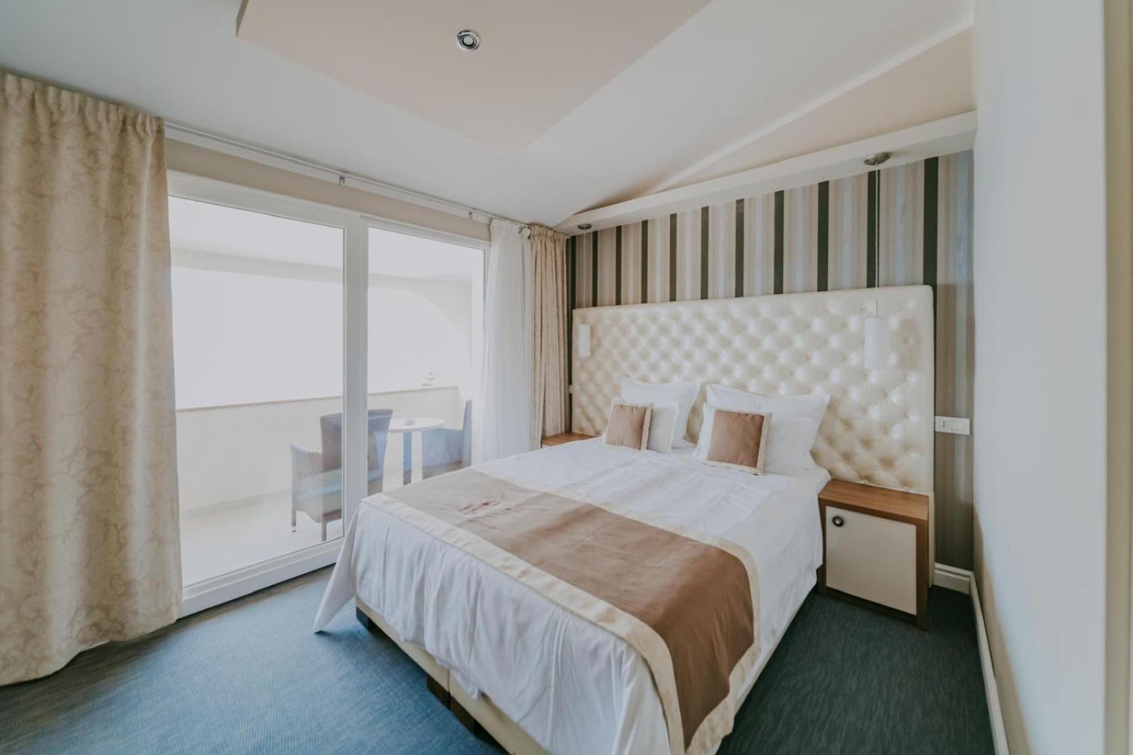 Bellevue Rooms Stara Baška Buitenkant foto